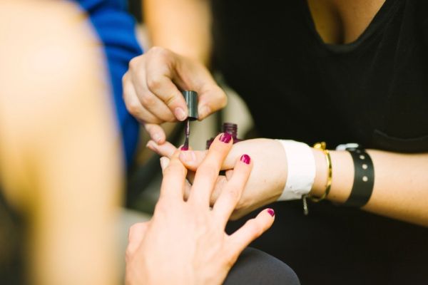 Nail Lounge